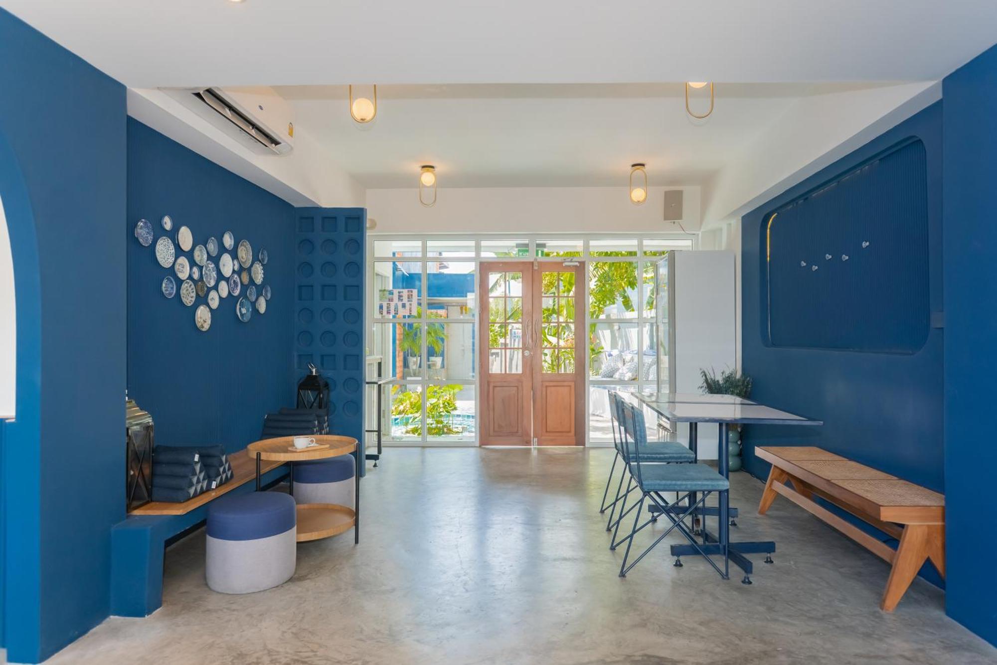 Kraam Silhouette Hotel And Cafe Phuket Chalong Exterior photo